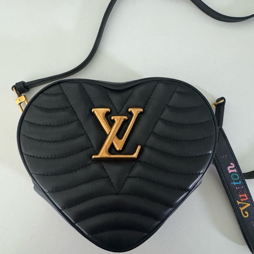 Louis Vuitton Black Heart Clutch with Gold Accents - Picture 2 of 9